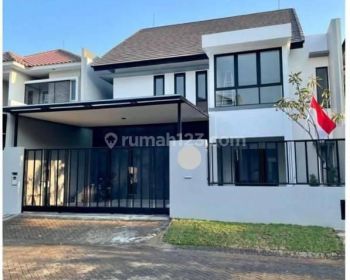 Rumah Modern Minimalis Dian Istana Park Avenue