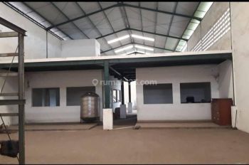 Disewakan tanah + gudang @ Raya Gantang Baru, Kepatihan, Gresik