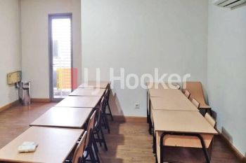 Kantor Apartemen Office The Mansion Tower Bougenville Fontana Zona 2 Lt.09 Pusat