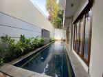thumbnail-modern-house-with-pool-in-quite-location-pondok-indah-area-9