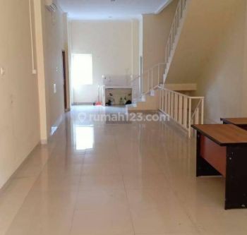 Ruko Strategis Dan Berada Di Kawasan Ramai Di Rawamangun R1718