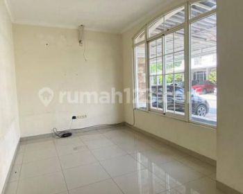 Sewa rumah unfurnish dengan fasilitas bagus