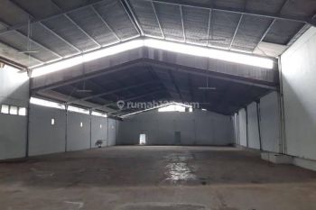 Gudang Bagus Siap Pakai Di Mainroad Kiaracondong Bandung