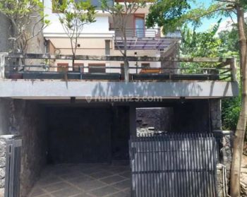 Rumah Minimalis Siap Huni Sejuk di Dago Giri Bandung