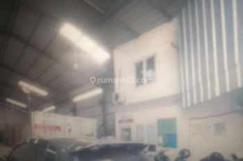 Gudang siap pakai di kavling dpr cipondoh tangerang banten