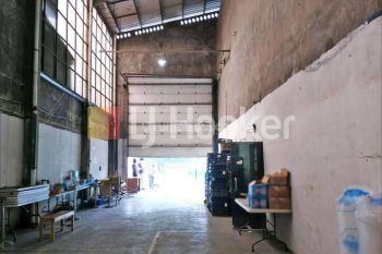 Gudang Taman Tekno Sektor BSD, Tangerang Selatan, Banten