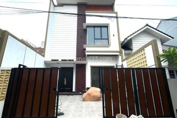 Dijual Rumah Baru Dan Cantik di Nusa Loka Sektor 14.4, Bsd City