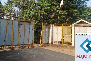 Dijual Ruang Usaha, Lokasi Strategis, Dekat Jalan Raya