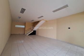 Ruko Siap Pakai Lokasi Strategis, Kelapa Dua, Depok