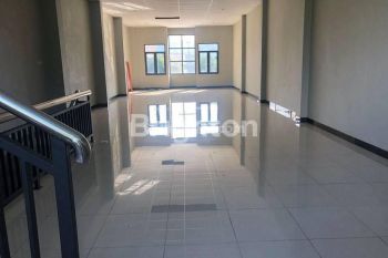 RUKO 2 LANTAI SIAP HUNI AREA UNGARAN KABUPATEN SEMARANG