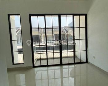 Sewa rumah green lake city dengan fasilitas bagus dan nyaman