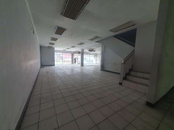 Dijual Gedung Luas Terawat Di Mainroad Rancaekek