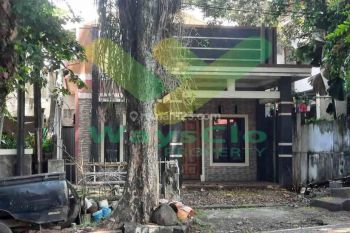 DISEWAKAN RUMAH MENARIK DAN STRATEGIS DAERAH WENANG, HARGA SANGAT MURAH
