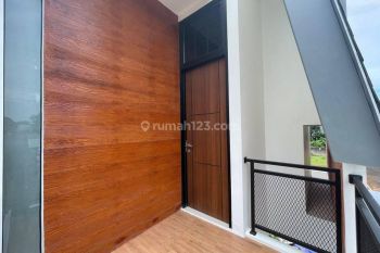 Termurah! Rumah 2 lantai Antapani pusat kota Bandung