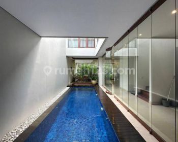 Rumah mewah dalam cluster di cilandak belakang citos siap huni