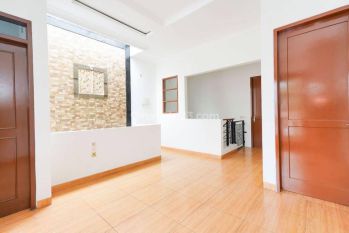 Rumah Mewah Super Luas 6 Kamar Di Bsd Kencana Loka Strategis