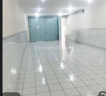 Dijual Ruko 2,5 Lantai Lokasi Ideal di Kopo Bandung