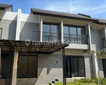 Rumah Baru Masih Gress SHM di Kota Baru Parahyangan