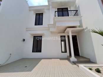 Rumah Baru 2 Lantai Dlm Cluster