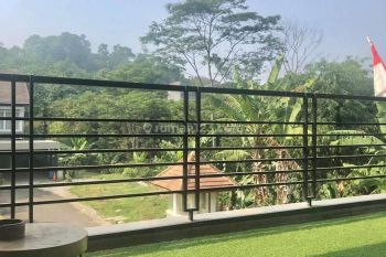 Dijual rumah resort dago pakar, 2 lantai, 4 kamar tidur , halaman belakang,