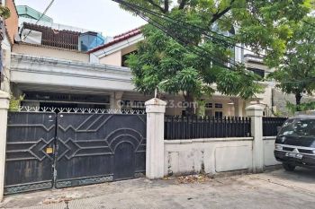 Rumah 2 lantai, Lokasi ok dan Aman di Kav.Porli Jelambar Harga Nego