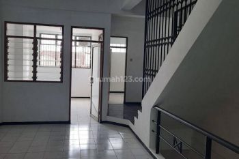 Disewakan Ruko Strategis Bagus di Gatot Subroto Klojen Malang