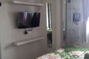 Green Pramuka Unit MALL Studio Furnish Full Tahunan