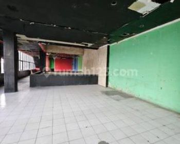 Disewakan Gedung Komersil Area di Pungkur, Bandung
