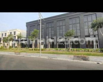 Rent Ruko: Tiera Soho