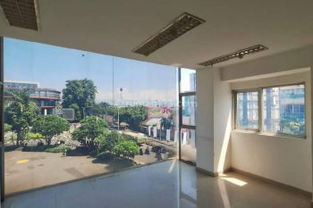 Disewakan Ruko Modern Bagus 4lantai Strategis di Pasir Kaliki