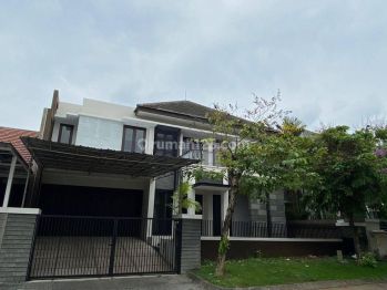 Rumah Minimalis Graha Family Dekat Pakuwon Indah Dan Citraland