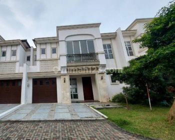 Rumah 2 Lantai Bagus di Eminent Bsd City Cluster Vivacia