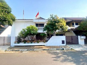 Rumah Mewah 2 Lantai,3 Menit Lrt Cibubur