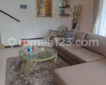 Rumah bagus di Kota Baru Parahyangan