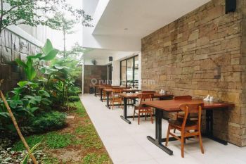 Disewakan Ruang Usaha Lokasi Strategis Area Kebayoran Baru