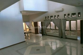 Rumah Elite di Gatot Subroto, Denpasar