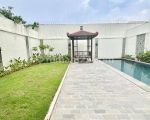 thumbnail-house-4-br-in-compound-with-private-pool-garden-in-pondok-indah-5