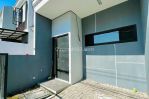 thumbnail-jual-rumah-baru-wonorejo-selatan-2-lantai-facade-minimalis-elegan-11