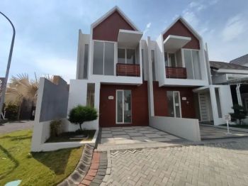 Rumah 2 Lantai Gunungsari Wiyung