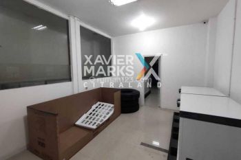 Dijual Disewakan Bangunan 3 Lantai, Raya Perak Barat