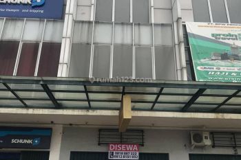 Ruko River Town Boulevard Siap Huni Rapi Terawat Uk75m 3lt Dkt Mall