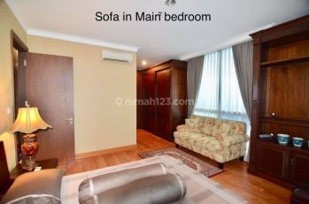 Apartemen for rent in residence 8 apartemen
