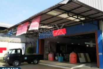 Dijual Ruang Usaha + Gudang Di Poros Jalan Raya di Krebet, Kab Malang