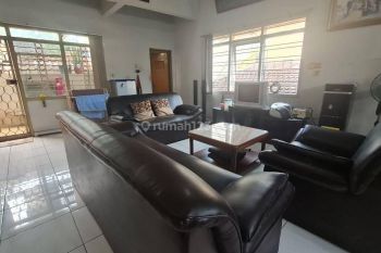 Ruko Di Jalan Utama Jaminan Bikin Hoki di Rajawali Barat, Bandung