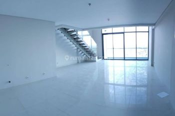 Soho Ciputra World Surabaya Lantai 28 Hadap Utara Semi Furnish