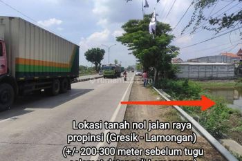 Tanah Komersial di Duduk Sampeyan