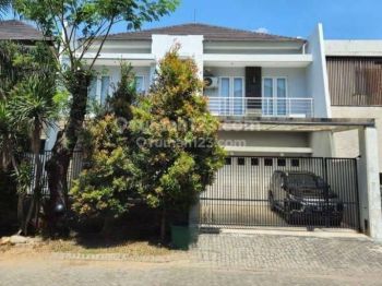 Rumah Minimalis Siap Huni, Dekat Club House