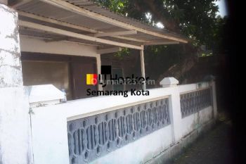 Bangunan Hitung Tanah di Puspowarno