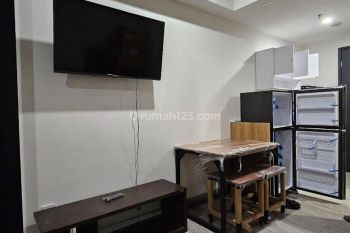 Apartement Apart Collins Tower Hyde, Serpong Tangerang