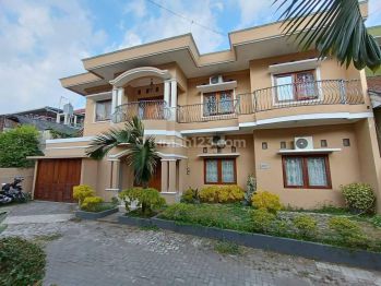 Rumah Pogung Dekat Ugm Jogja, Mewah 2 Lantai